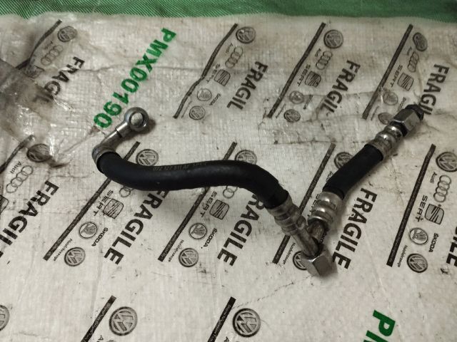 bontott VW TOUAREG Üzemanyagcső