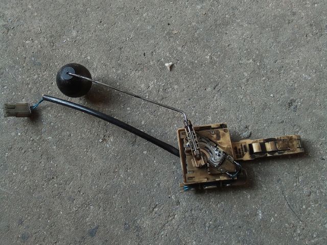 bontott VW TOUAREG Üzemanyagszint Jeladó