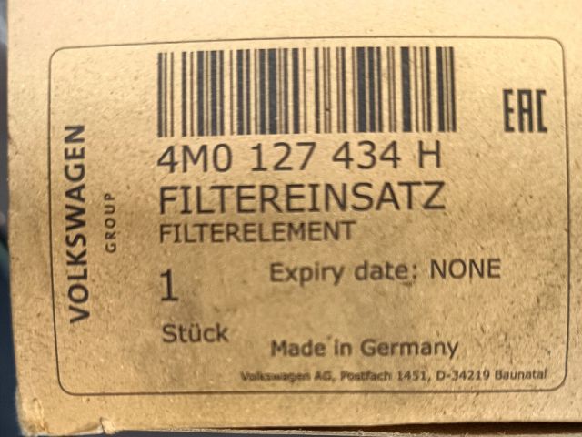 bontott VW TOUAREG Üzemanyagszűrő Ház