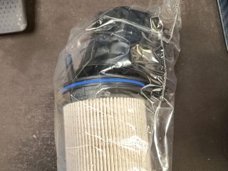 bontott VW TOUAREG Üzemanyagszűrő Ház