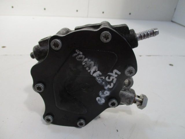 bontott VW TOUAREG Vákumpumpa