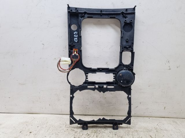 bontott VW TOUAREG Váltókar Keret