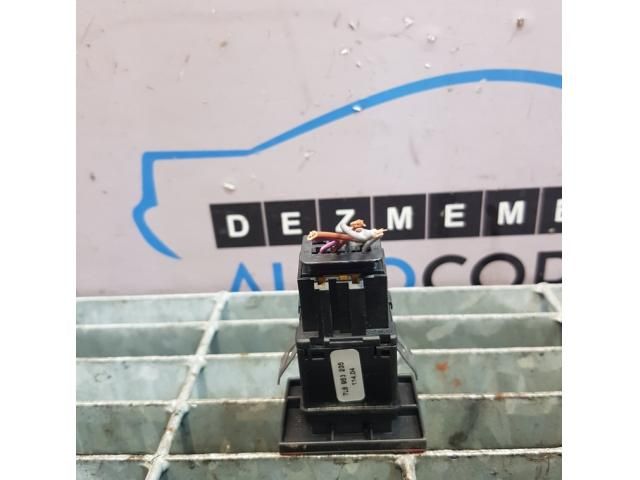 bontott VW TOUAREG Vészvillogó Kapcsoló