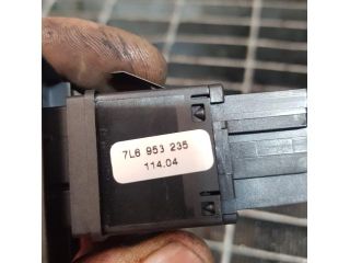 bontott VW TOUAREG Vészvillogó Kapcsoló