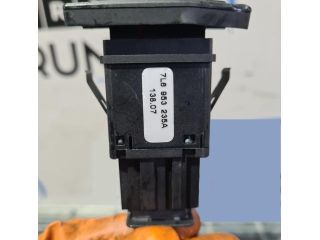 bontott VW TOUAREG Vészvillogó Kapcsoló