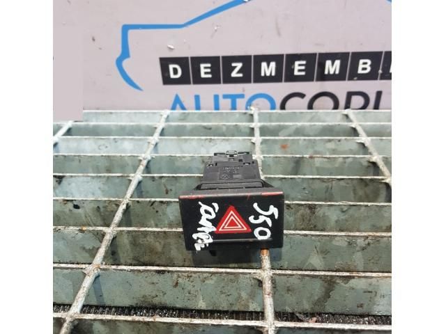 bontott VW TOUAREG Vészvillogó Kapcsoló