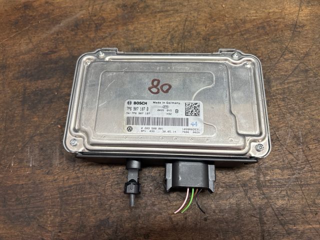 bontott VW TOUAREG Video Elektronika
