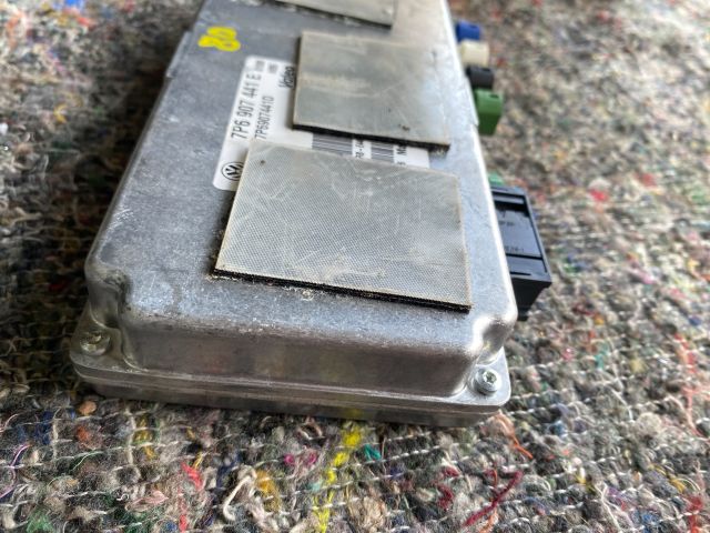 bontott VW TOUAREG Video Elektronika