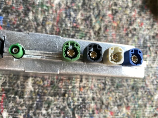 bontott VW TOUAREG Video Elektronika