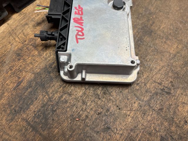 bontott VW TOUAREG Video Elektronika