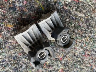 bontott VW TOUAREG Vízhűtő Radiátor Tartó