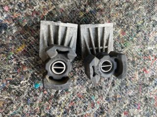 bontott VW TOUAREG Vízhűtő Radiátor Tartó