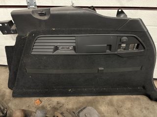 bontott VW TOUAREG Vonóhorog