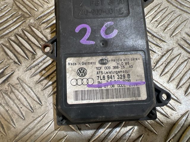 bontott VW TOUAREG Xenon Trafó