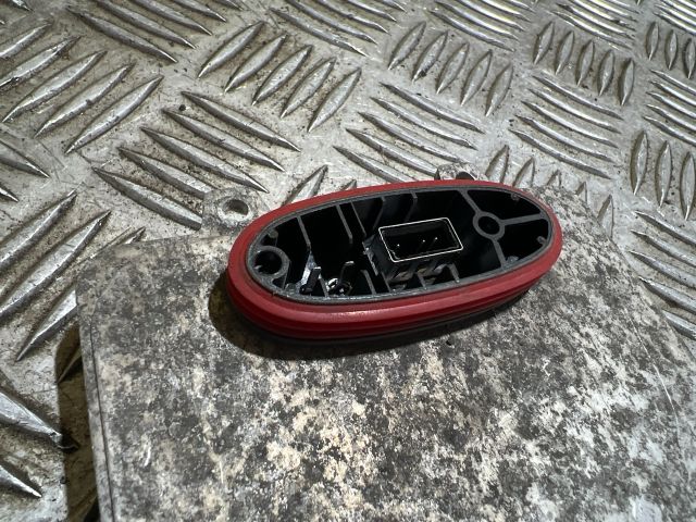 bontott VW TOUAREG Xenon Trafó