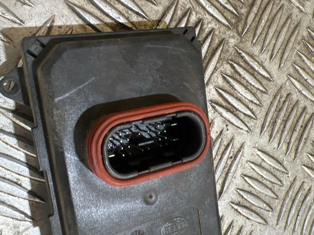 bontott VW TOUAREG Xenon Trafó