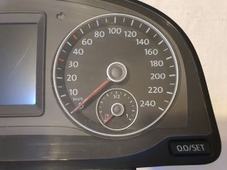 bontott VW TOURAN Kilométeróra