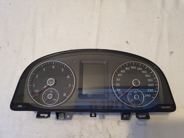 bontott VW TOURAN Kilométeróra