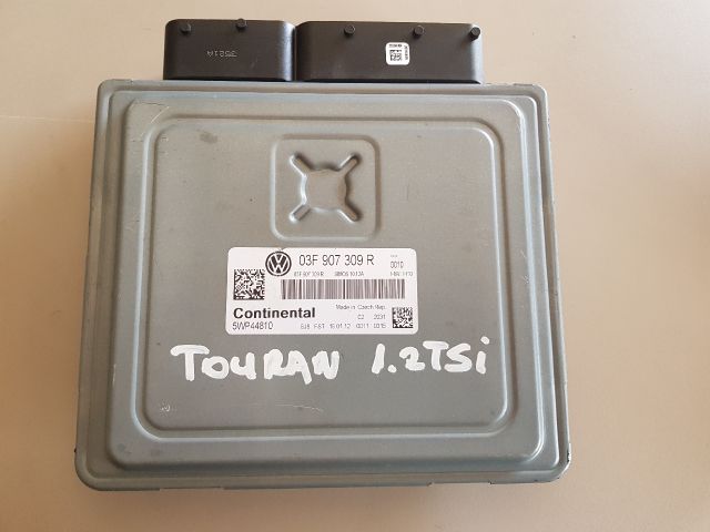 bontott VW TOURAN Motorvezérlő