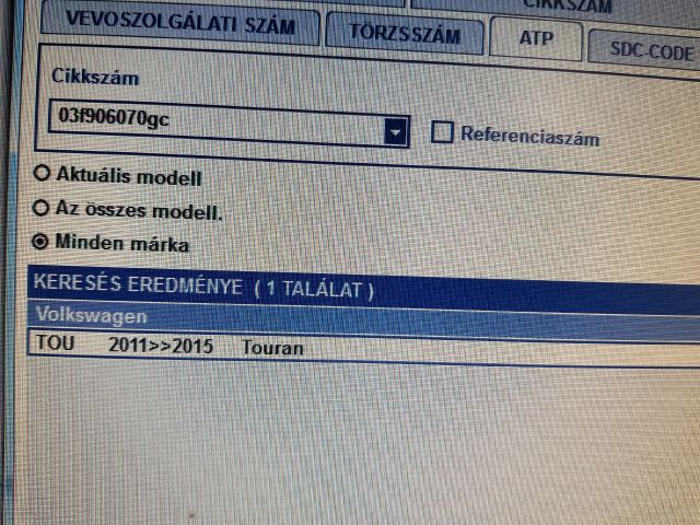 bontott VW TOURAN Motorvezérlő