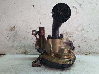 bontott VW TOURAN Olajszivattyú