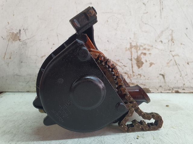 bontott VW TOURAN Olajszivattyú