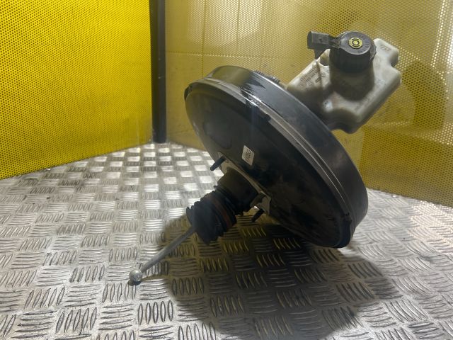 bontott VW TOURAN Fékrásegítő