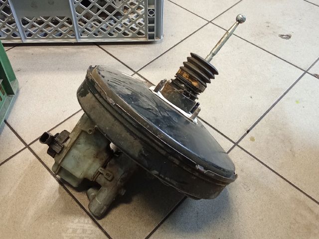 bontott VW TOURAN Fékrásegítő