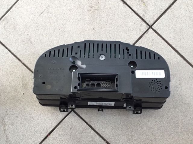 bontott VW TOURAN Kilométeróra