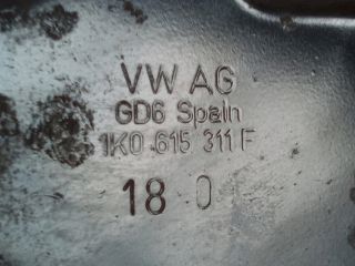 bontott VW TOURAN Bal első Fék Porvédő Lemez