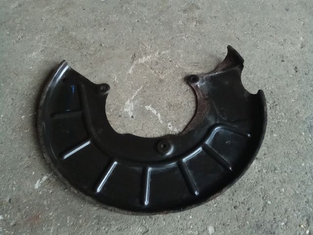 bontott VW TOURAN Bal első Fék Porvédő Lemez
