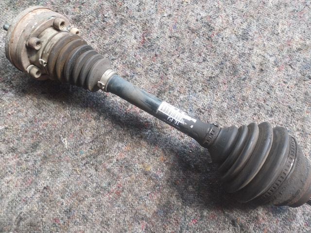 bontott VW TOURAN Bal Féltengely