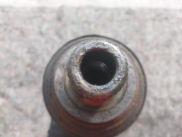 bontott VW TOURAN Bal Féltengely