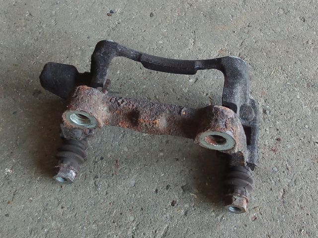 bontott VW TOURAN Bal hátsó Fékkengyel