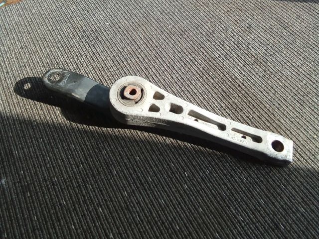 bontott VW TOURAN Billenésgátló Bak