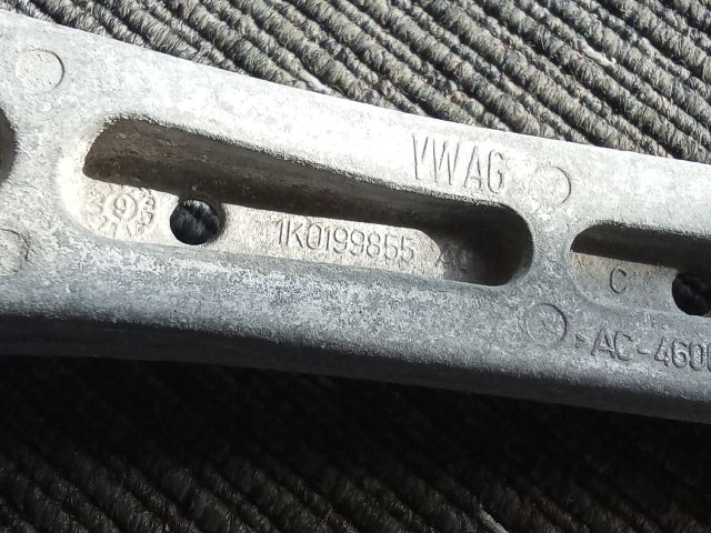 bontott VW TOURAN Billenésgátló Bak