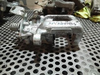 bontott VW TOURAN Bal hátsó Féknyereg Munkahengerrel