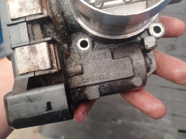 bontott VW TOURAN Fojtószelep (Elektromos)