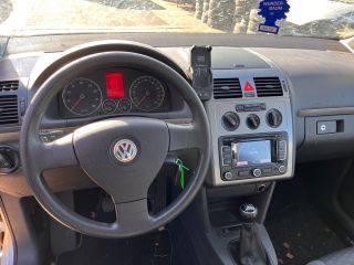 bontott VW TOURAN Fojtószelep (Elektromos)