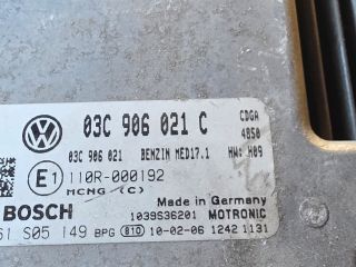 bontott VW TOURAN Motorvezérlő