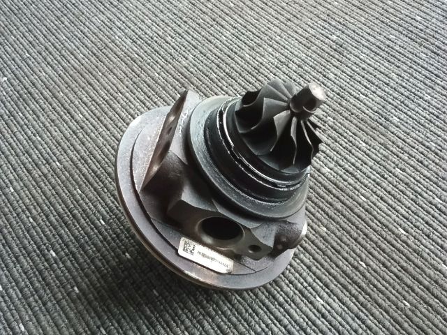 bontott VW TOURAN Turbó