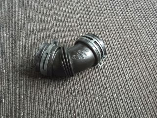 bontott VW TOURAN Turbócső