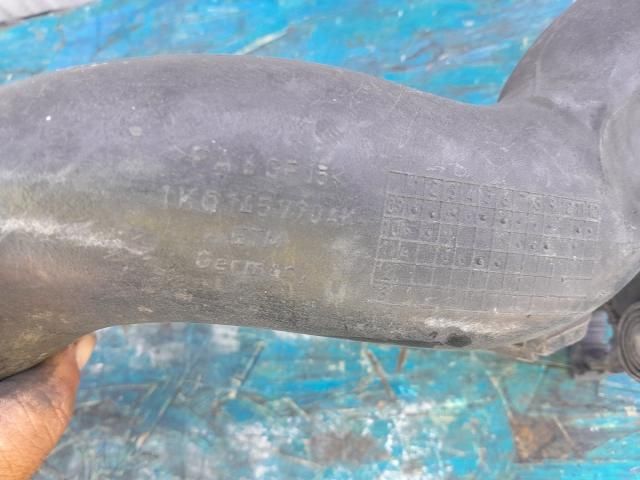 bontott VW TOURAN Turbócső