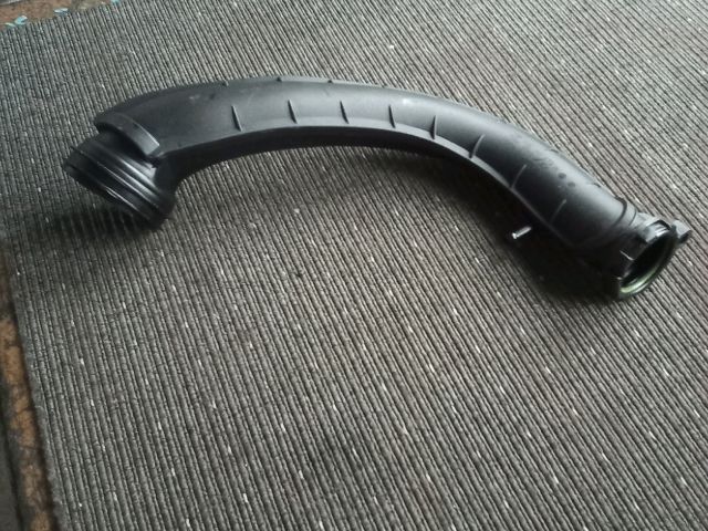 bontott VW TOURAN Turbócső