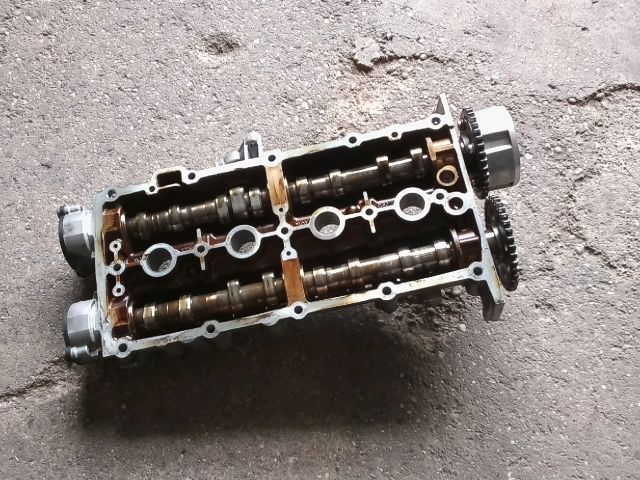 bontott VW TOURAN Vezérműtengely Házzal