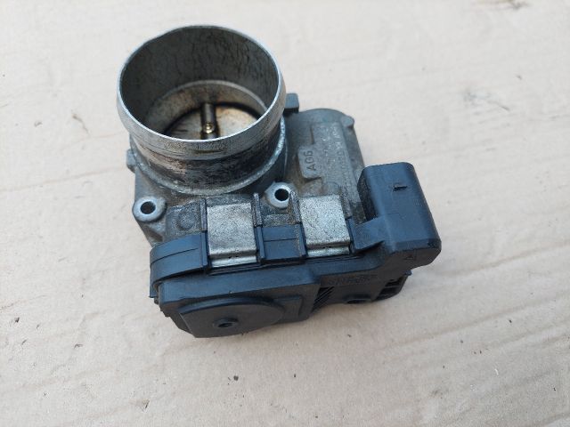 bontott VW TOURAN Fojtószelep (Elektromos)