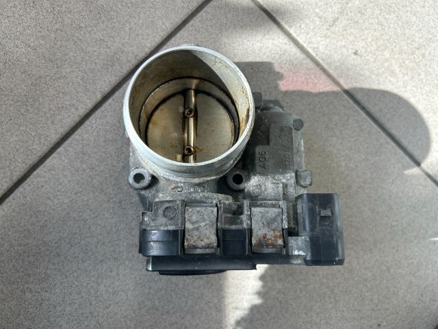 bontott VW TOURAN Fojtószelep (Elektromos)