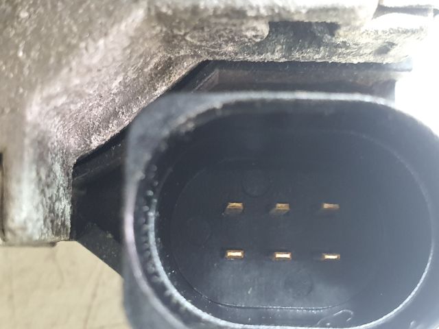 bontott VW TOURAN Fojtószelep (Elektromos)