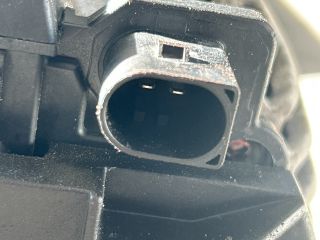 bontott VW TOURAN Generátor