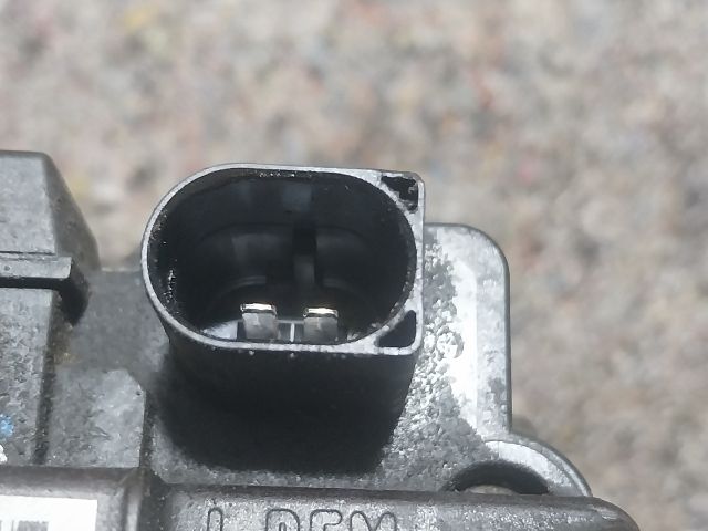 bontott VW TOURAN Generátor